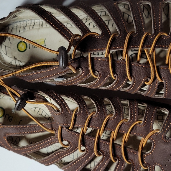 JAMBU women's Brown stappy Water shoe Hiking Sandal, size 8 excellent condition - Picture 3 of 7